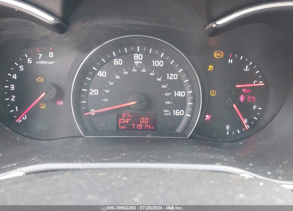 2014 KIA SORENTO LX VIN: 5XYKT3A69EG441678