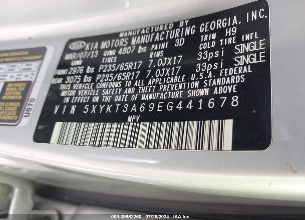 2014 KIA SORENTO LX VIN: 5XYKT3A69EG441678