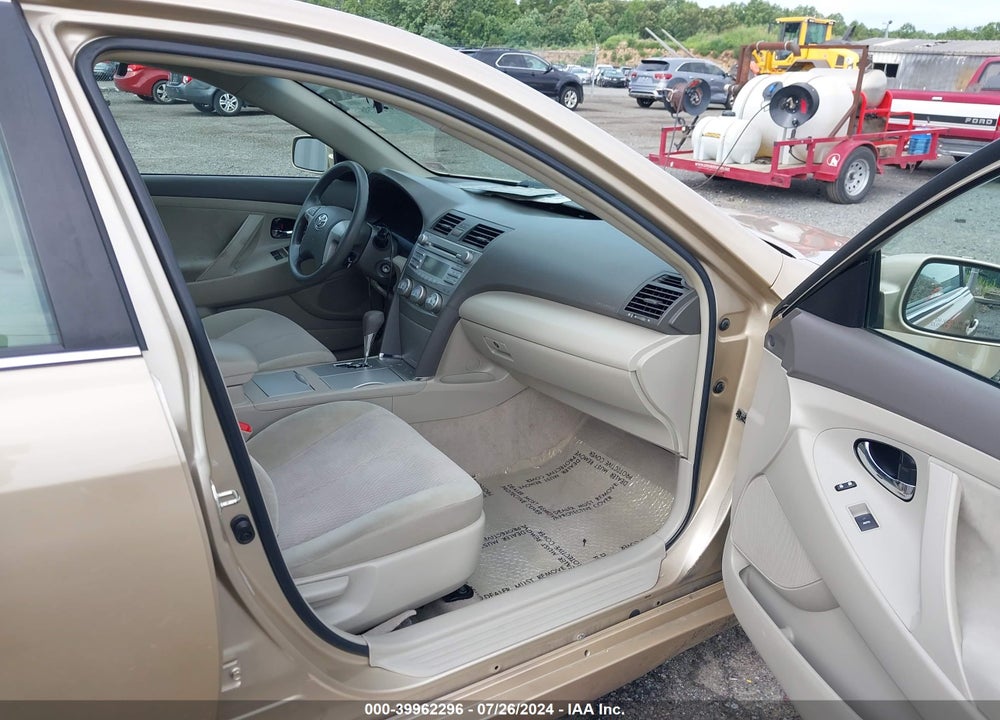 2010 TOYOTA CAMRY LE VIN: 4T1BF3EK6AU115033