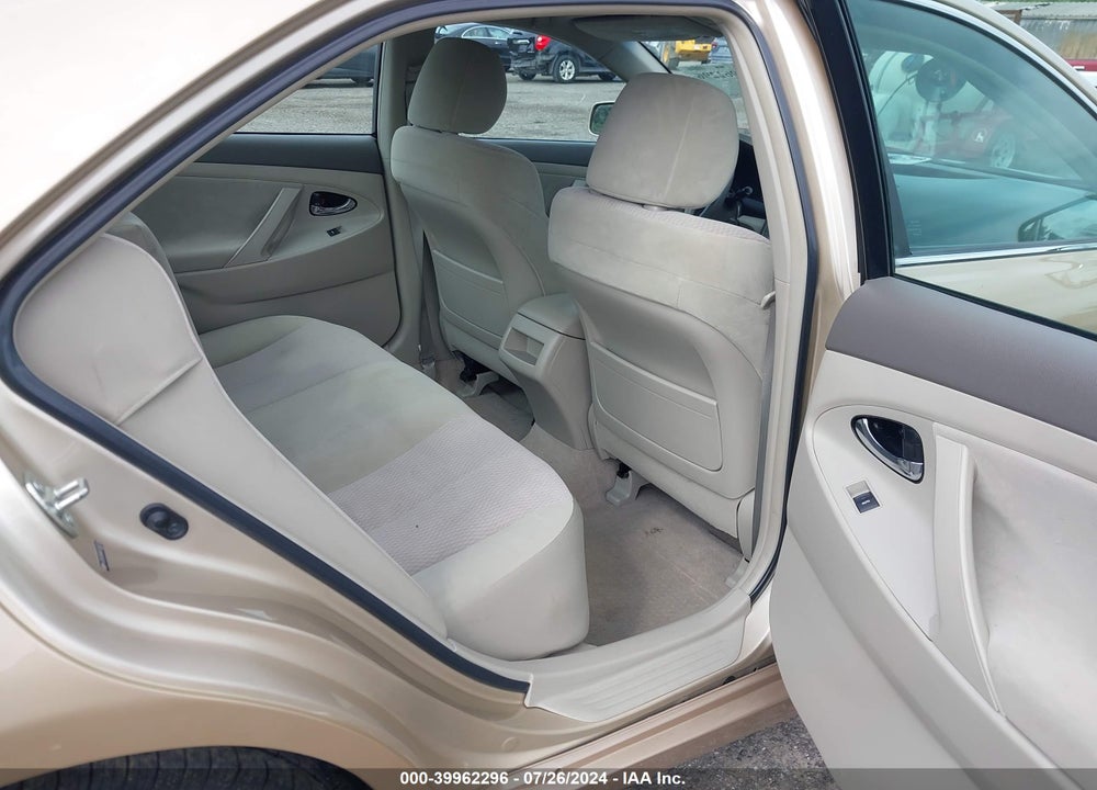 2010 TOYOTA CAMRY LE VIN: 4T1BF3EK6AU115033