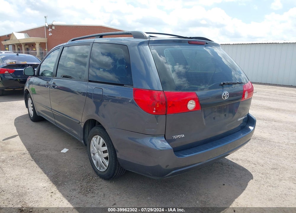 2008 TOYOTA SIENNA CE VIN: 5TDZK23C88S168108