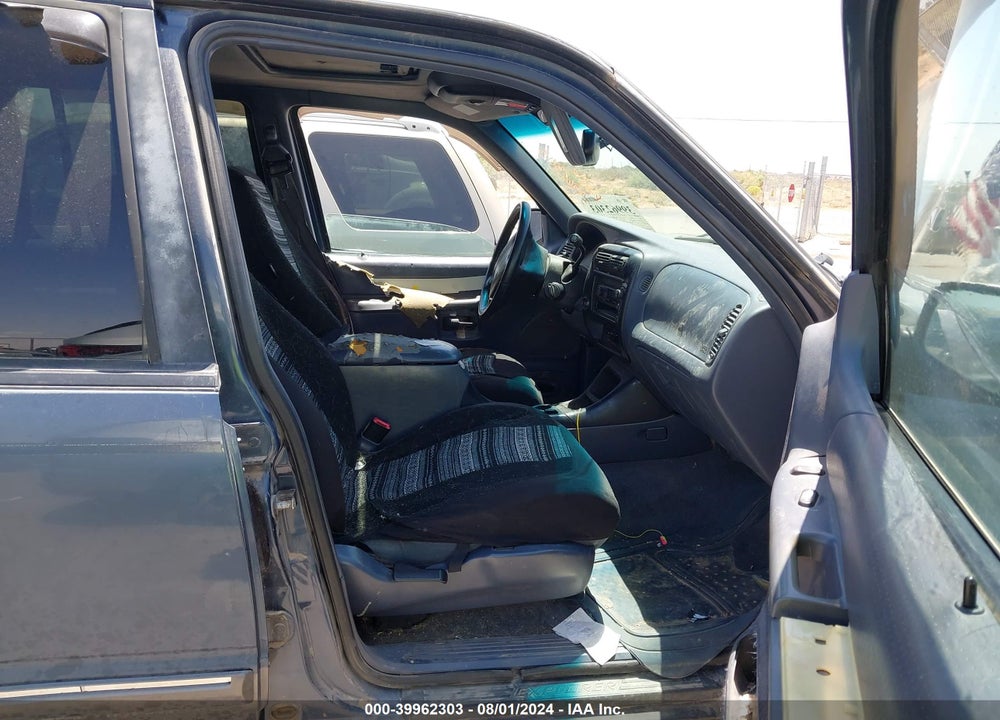 1998 FORD EXPLORER EDDIE BAUER/LIMITED/XL/XLT VIN: 1FMZU32E5WZC15492