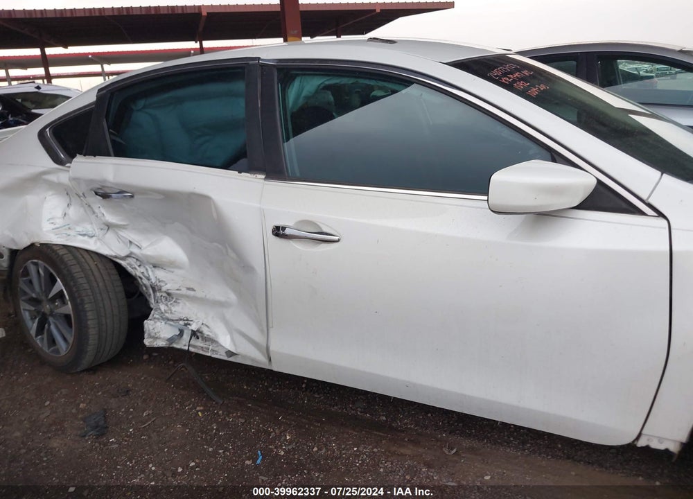 2016 NISSAN ALTIMA 2.5 SV VIN: 1N4AL3AP0GC221542