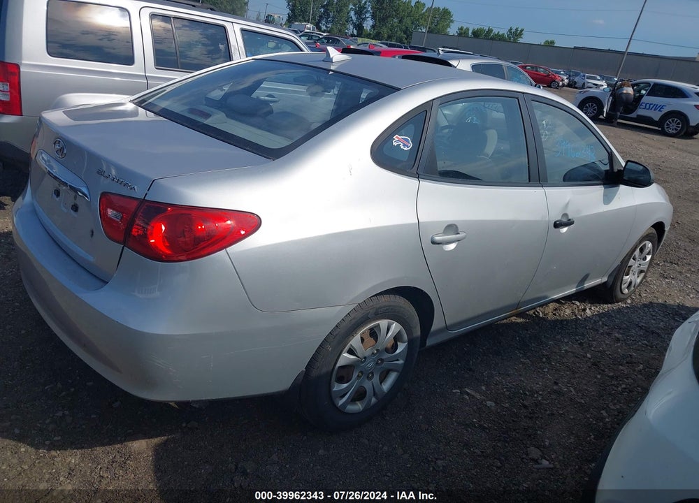 2010 HYUNDAI ELANTRA GLS VIN: KMHDU4AD8AU846283