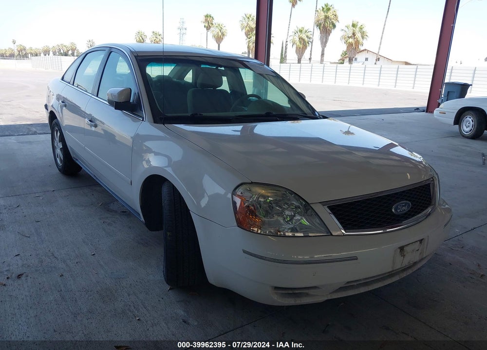 2005 FORD FIVE HUNDRED SE VIN: 1FAFP23105G165167