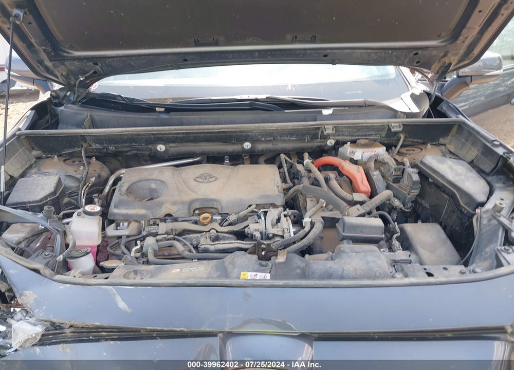 2021 TOYOTA RAV4 HYBRID XLE VIN: 2T3R6RFV7MW005033