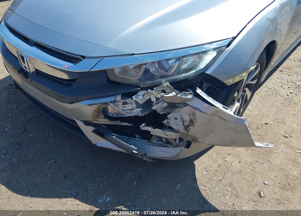 2017 HONDA CIVIC EX VIN: 19XFC2F77HE207960