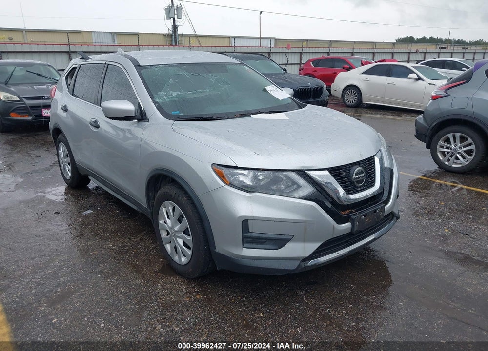 2018 NISSAN ROGUE S VIN: 5N1AT2MT4JC702149