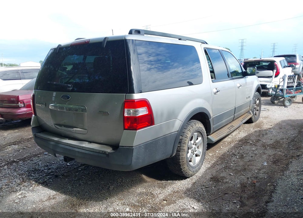 2007 FORD EXPEDITION EL XLT VIN: 1FMFK16537LA03251