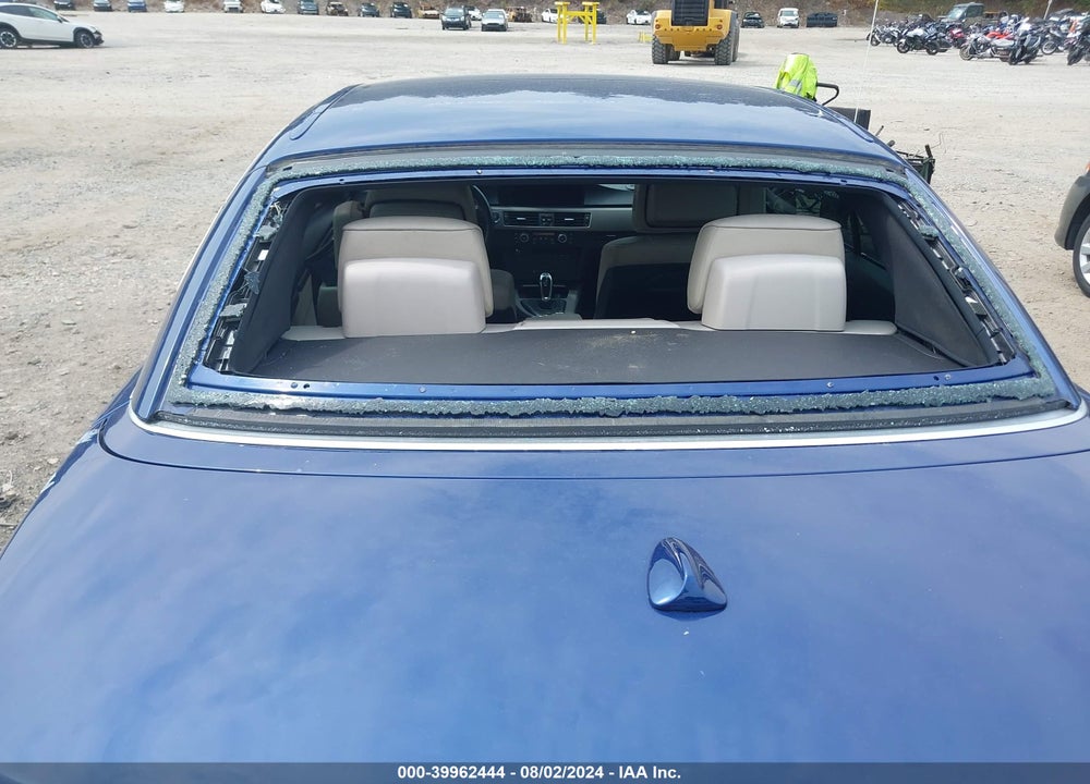 2013 BMW 335IS VIN: WBADX1C5XDJ128592