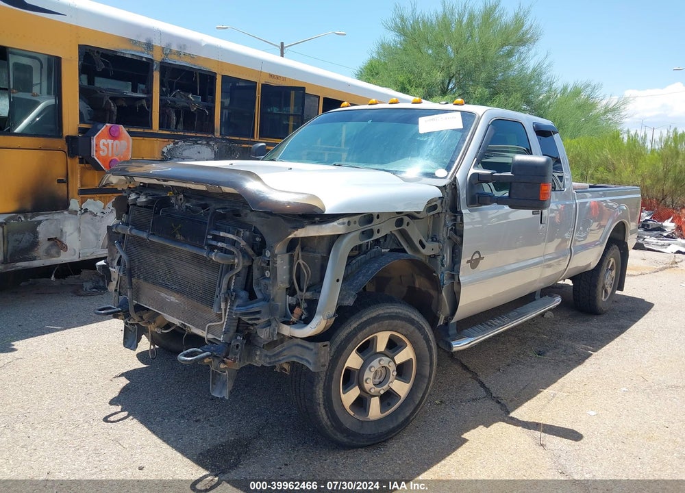 2011 FORD F-350 LARIAT VIN: 1FT8X3BT7BEB53570