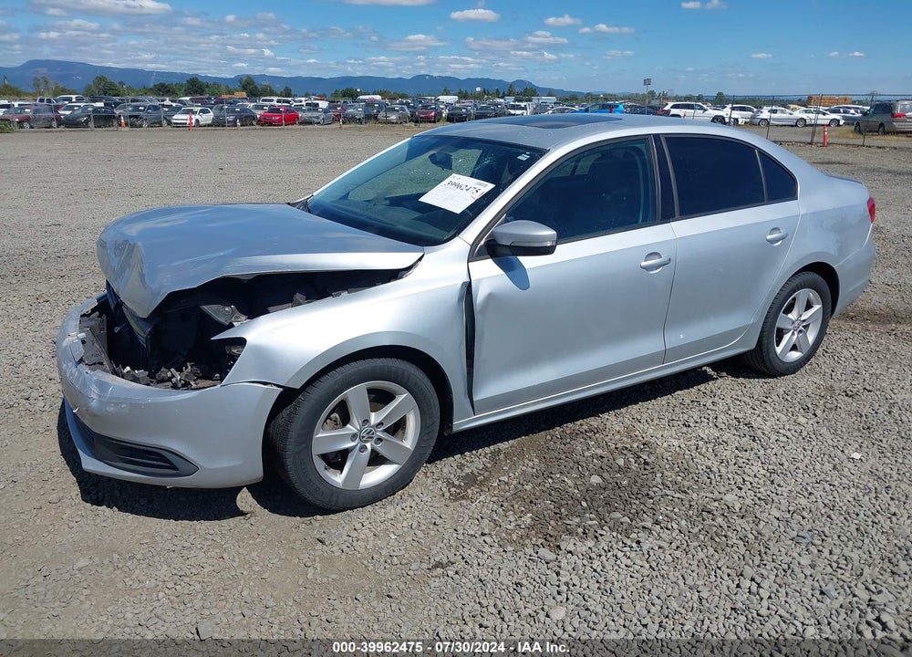 2011 VOLKSWAGEN JETTA 2.0L TDI VIN: 3VWLL7AJ5BM095642