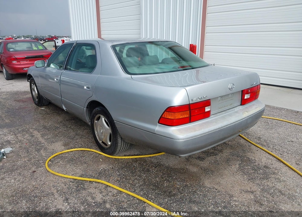 2000 LEXUS LS 400 VIN: JT8BH28F9Y0173094