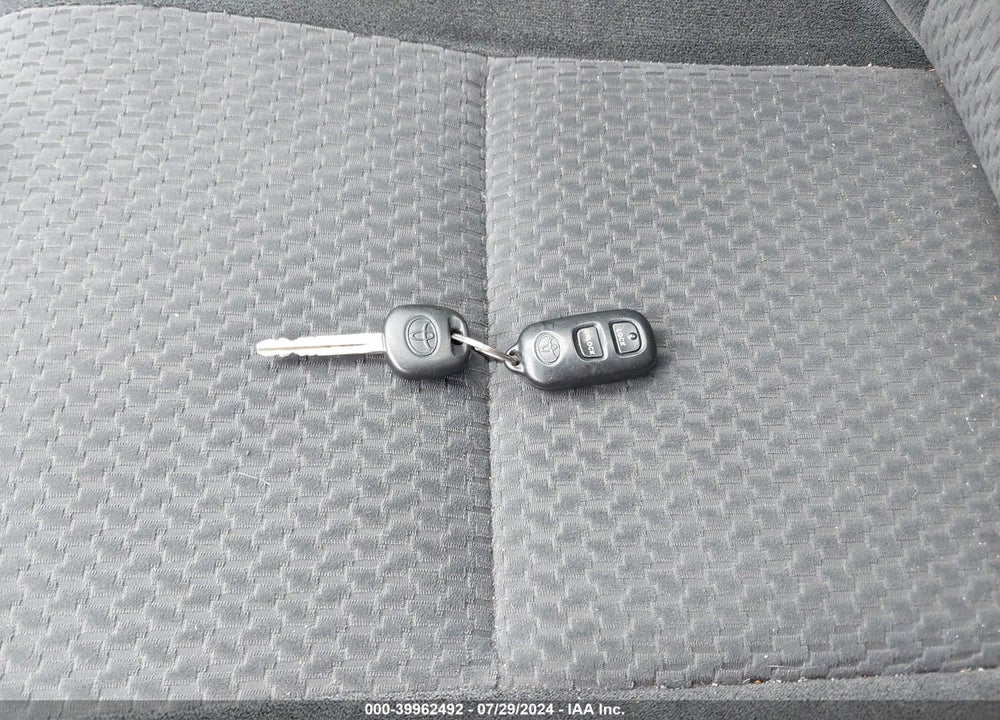 2006 TOYOTA COROLLA S VIN: 2T1BR32E96C634219