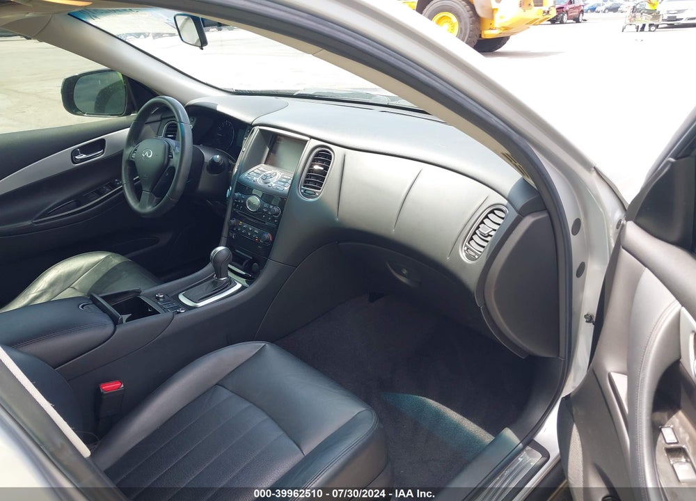 2017 INFINITI QX50 VIN: JN1BJ0RP4HM381753