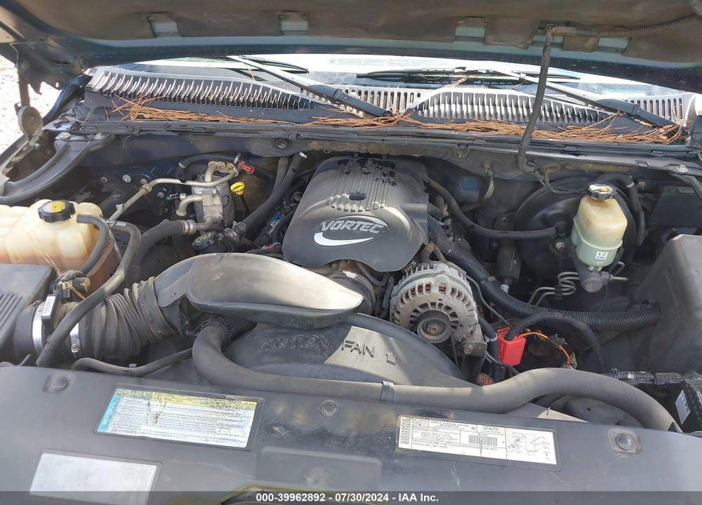 2001 CHEVROLET TAHOE LT VIN: 1GNEC13TX1J121811
