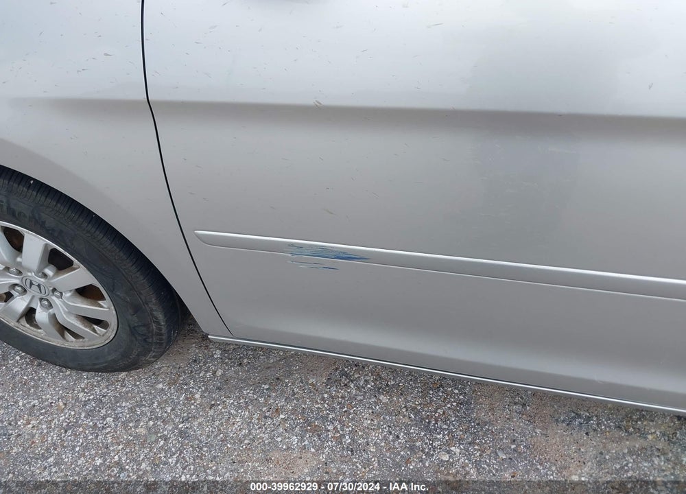 2008 HONDA ODYSSEY EX VIN: 5FNRL384X8B415587
