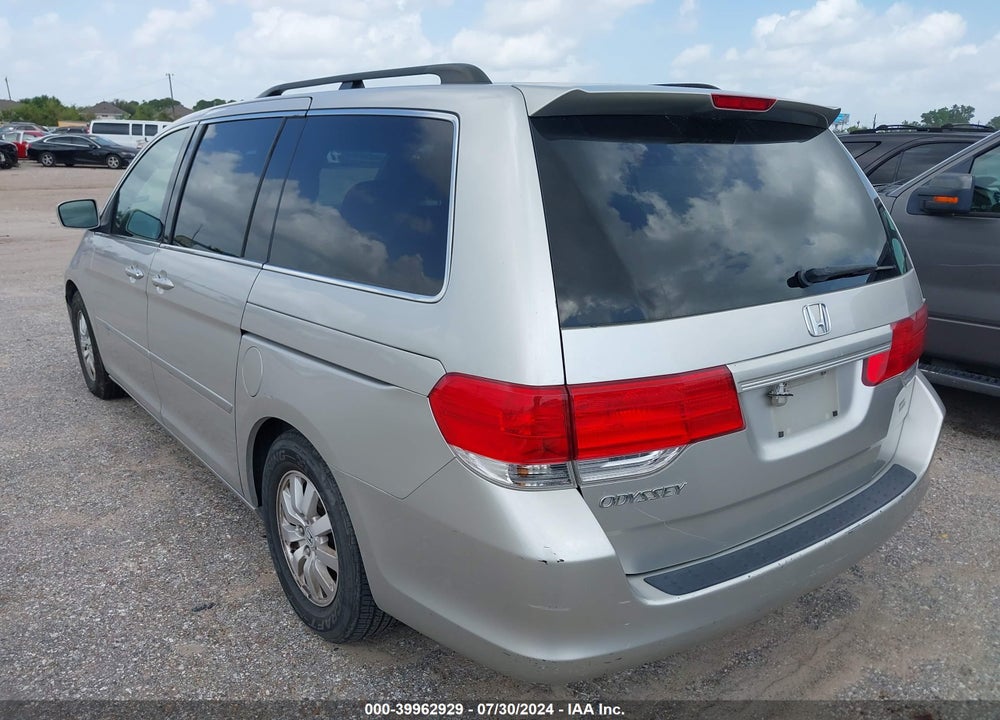 2008 HONDA ODYSSEY EX VIN: 5FNRL384X8B415587