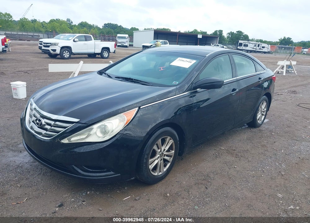 2013 HYUNDAI SONATA GLS VIN: 5NPEB4AC8DH639798