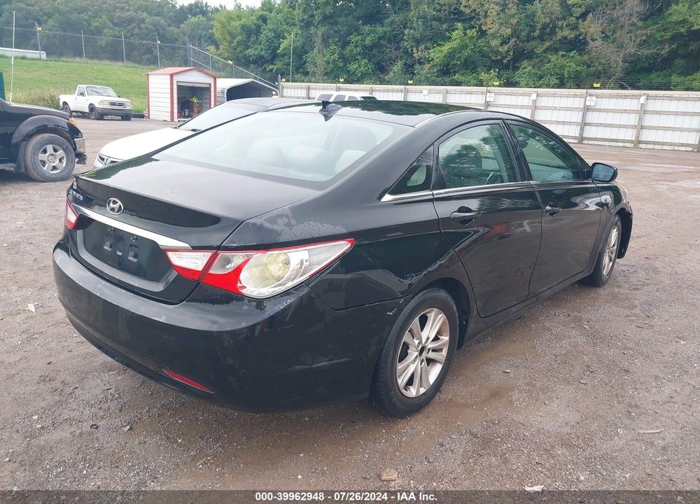 2013 HYUNDAI SONATA GLS VIN: 5NPEB4AC8DH639798