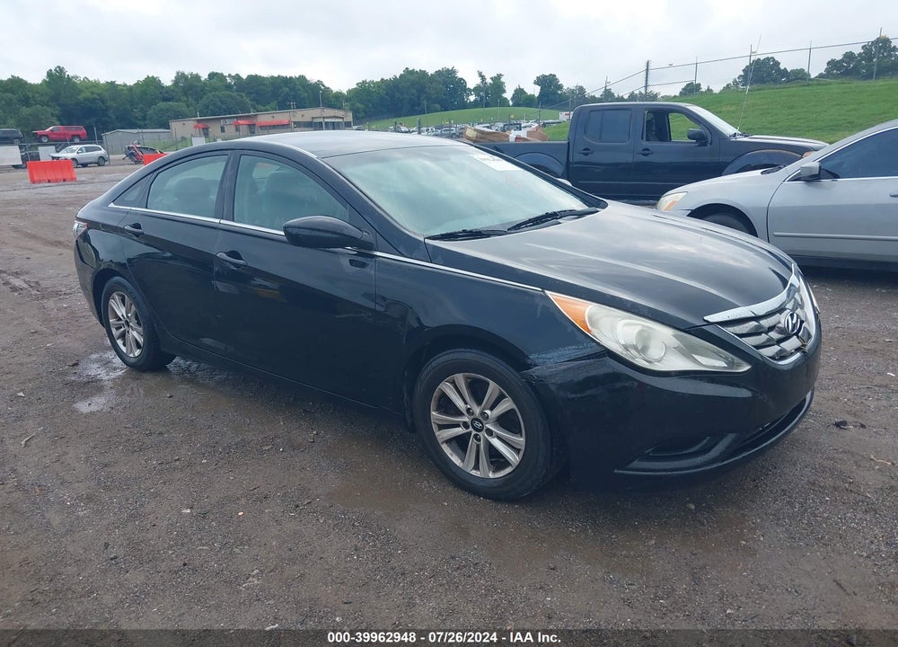 2013 HYUNDAI SONATA GLS VIN: 5NPEB4AC8DH639798