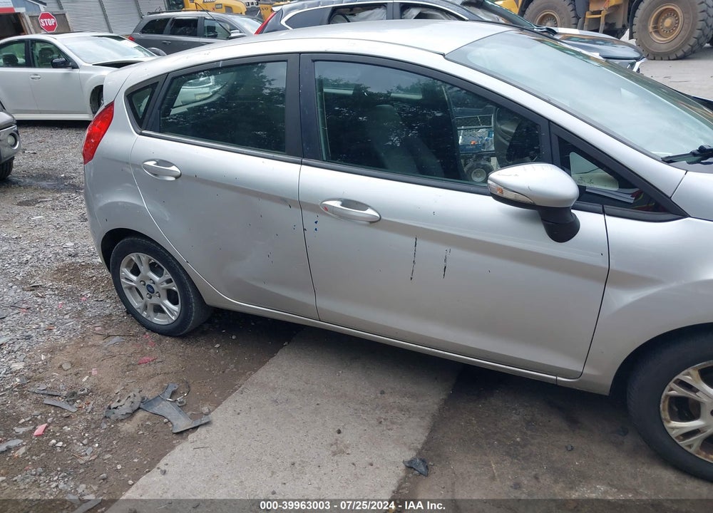 2015 FORD FIESTA SE VIN: 3FADP4EJ5FM204178