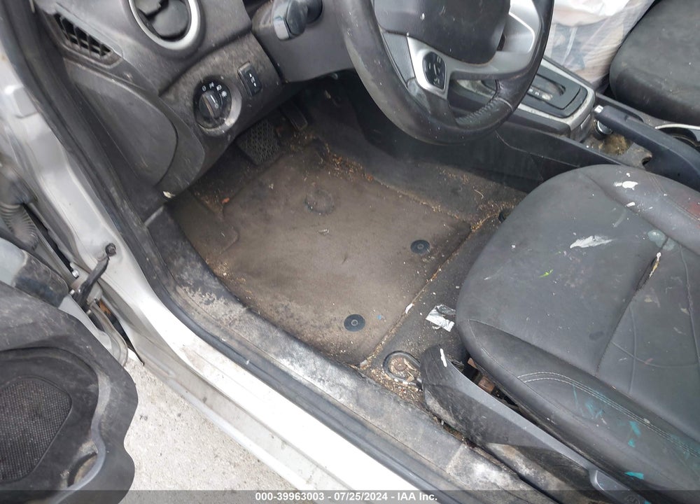 2015 FORD FIESTA SE VIN: 3FADP4EJ5FM204178