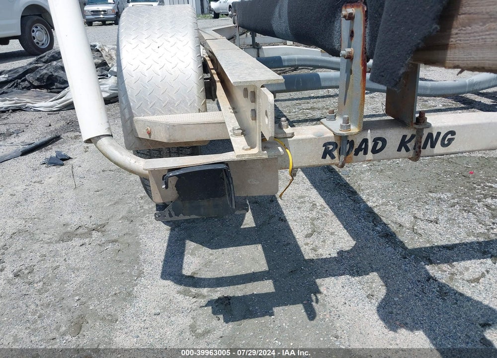 2004 ROAD KING BOAT TRAILER VIN: 5KZBB22214A002305