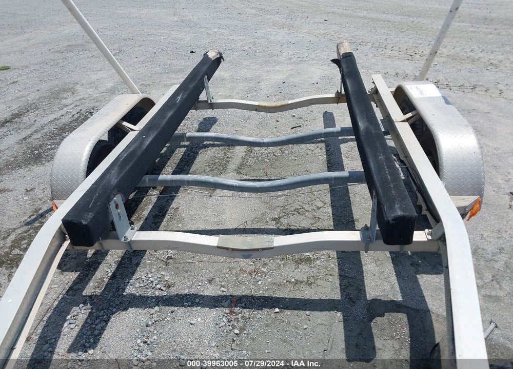 2004 ROAD KING BOAT TRAILER VIN: 5KZBB22214A002305