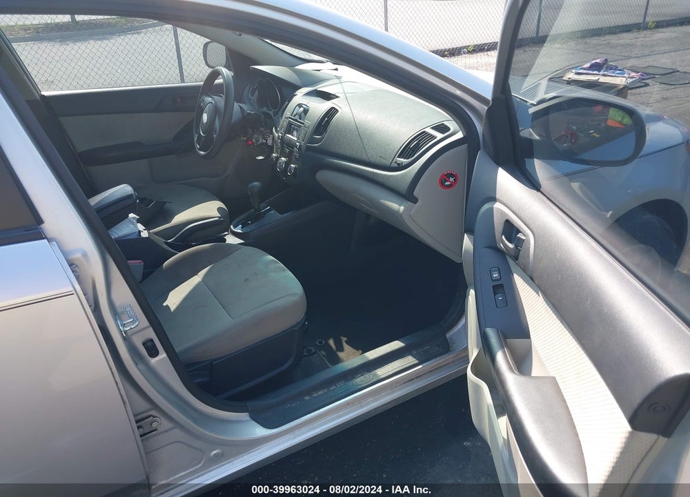 2010 KIA FORTE EX VIN: KNAFU4A23A5837171