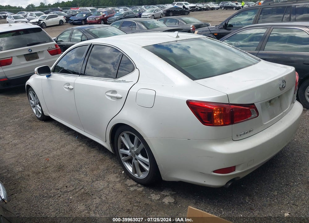 2009 LEXUS IS 250 VIN: JTHBK262792083093