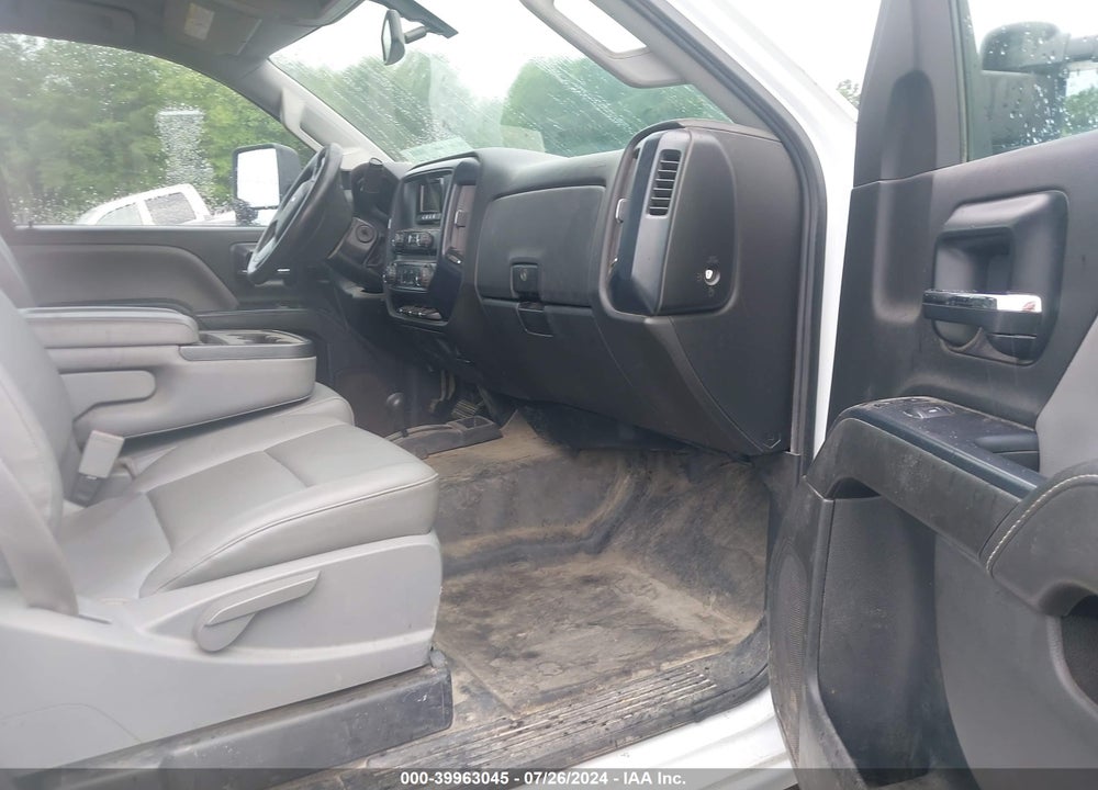 2015 CHEVROLET SILVERADO 2500HD WT VIN: 1GC0KUEG1FZ117095