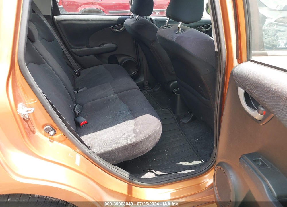 2011 HONDA FIT SPORT VIN: JHMGE8H52BS012297