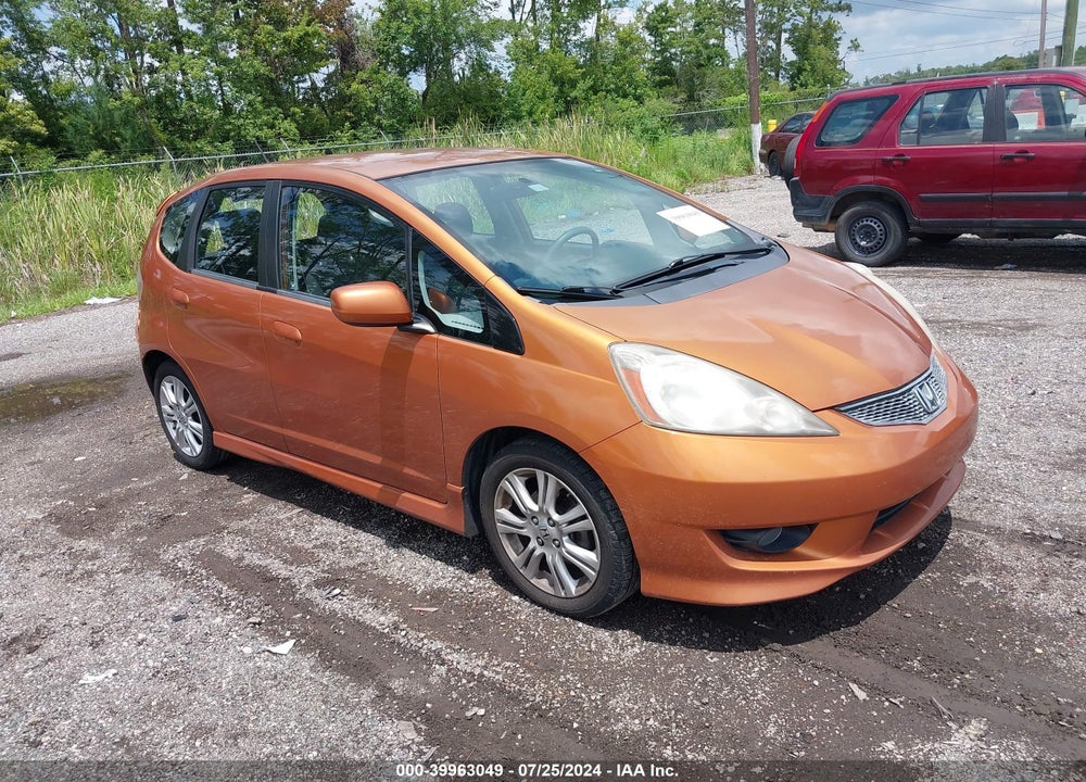 2011 HONDA FIT SPORT VIN: JHMGE8H52BS012297