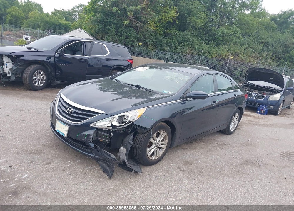 2013 HYUNDAI SONATA GLS VIN: 5NPEB4AC7DH801968