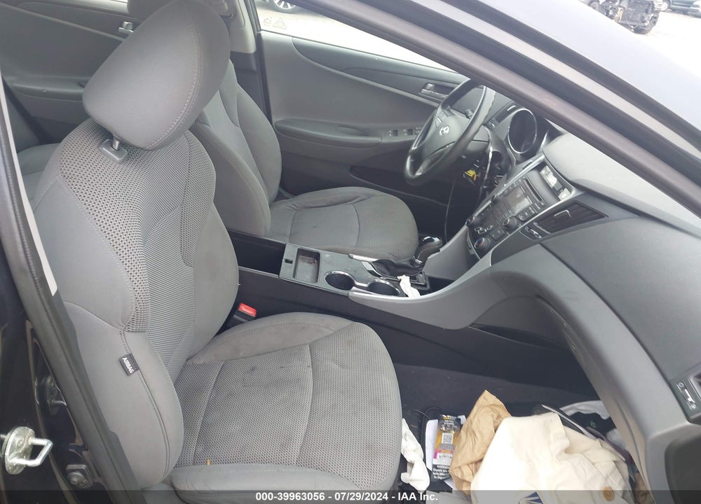 2013 HYUNDAI SONATA GLS VIN: 5NPEB4AC7DH801968