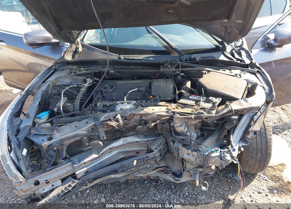 2015 HONDA ACCORD EX VIN: 1HGCR2F76FA155840