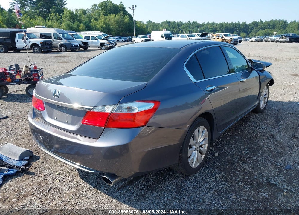 2015 HONDA ACCORD EX VIN: 1HGCR2F76FA155840