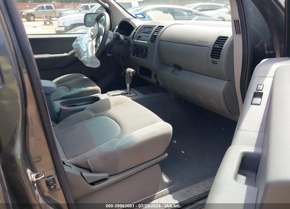 2006 NISSAN FRONTIER SE VIN: 1N6AD07U16C462637