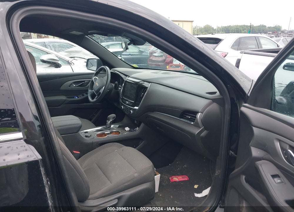 2022 CHEVROLET TRAVERSE FWD LT CLOTH VIN: 1GNERGKW9NJ172588