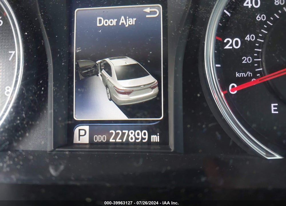 2017 TOYOTA CAMRY SE VIN: 4T1BF1FKXHU380387