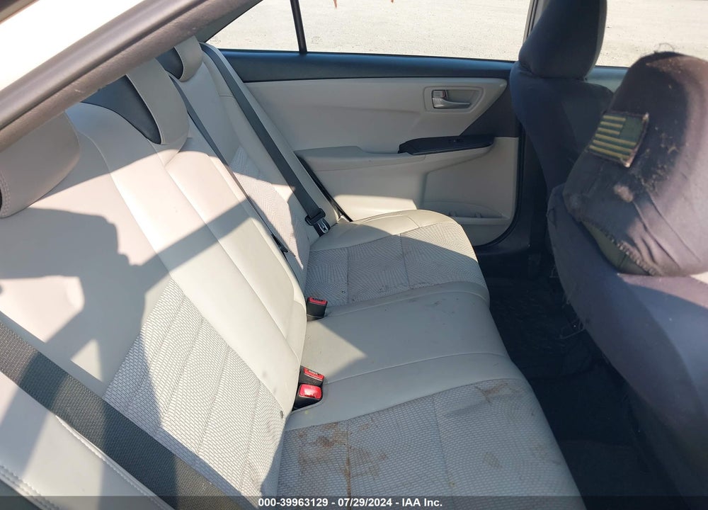 2017 TOYOTA CAMRY SE VIN: 4T1BF1FK3HU440090