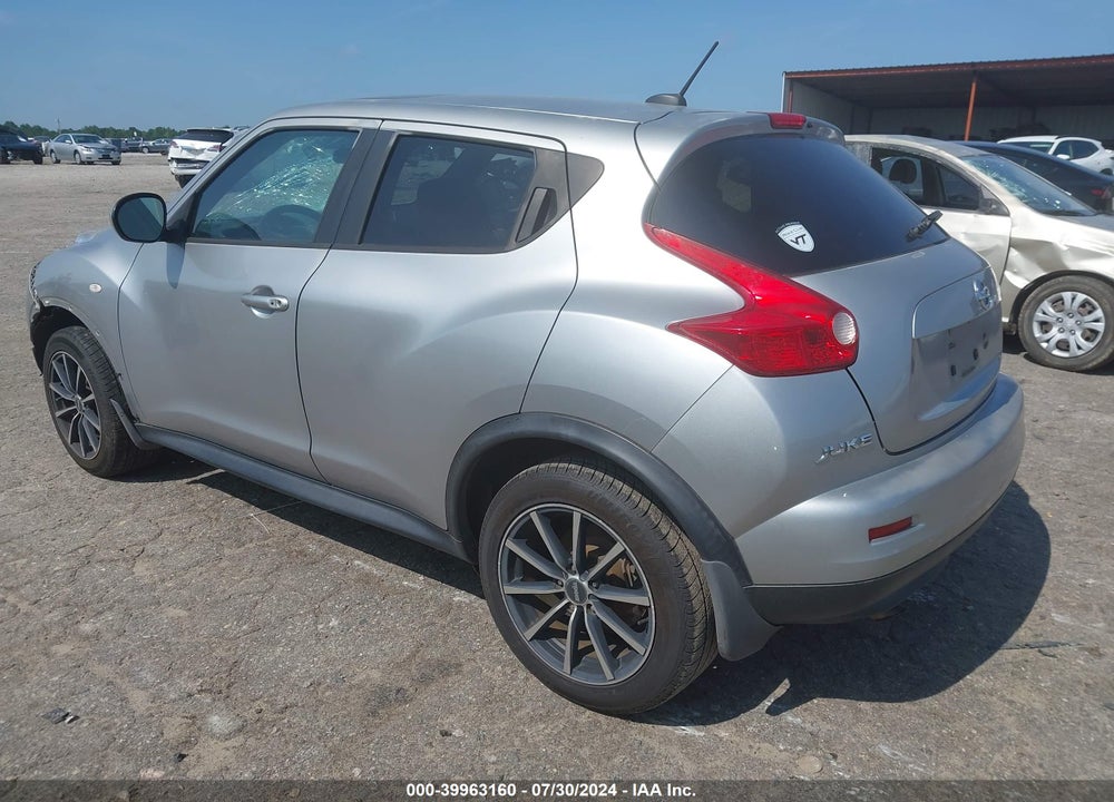 2011 NISSAN JUKE SV VIN: JN8AF5MR5BT001062