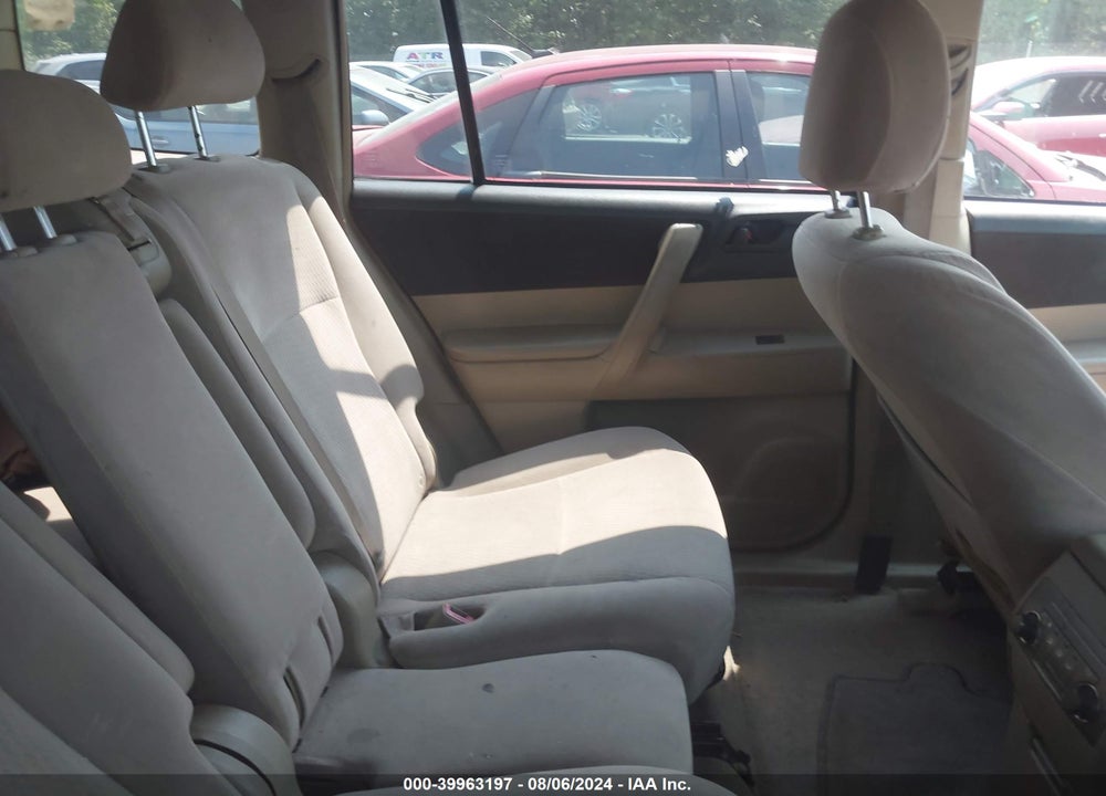 2008 TOYOTA HIGHLANDER VIN: JTEES41A882084482