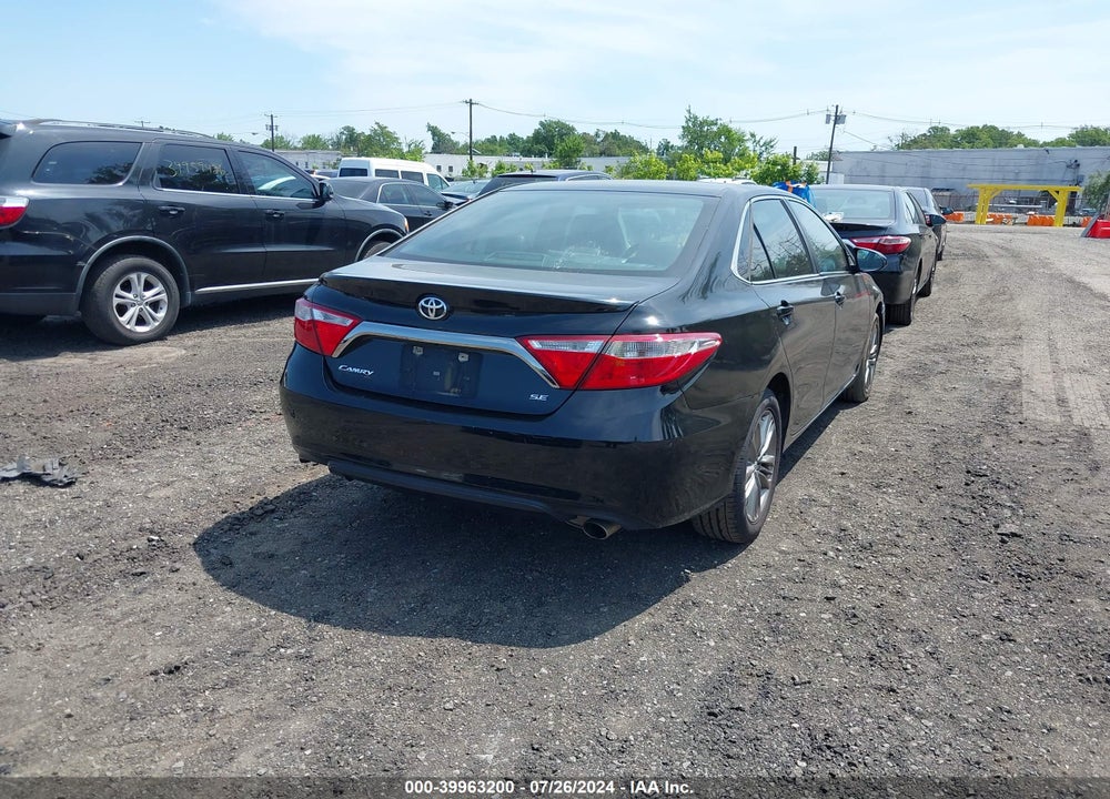 2017 TOYOTA CAMRY SE VIN: 4T1BF1FK7HU322625
