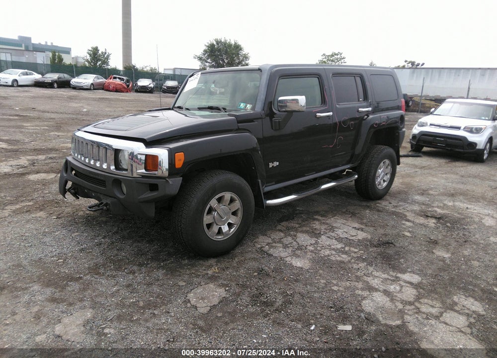 2010 HUMMER H3 SUV LUXURY VIN: 5GTMNJEE6A8119907