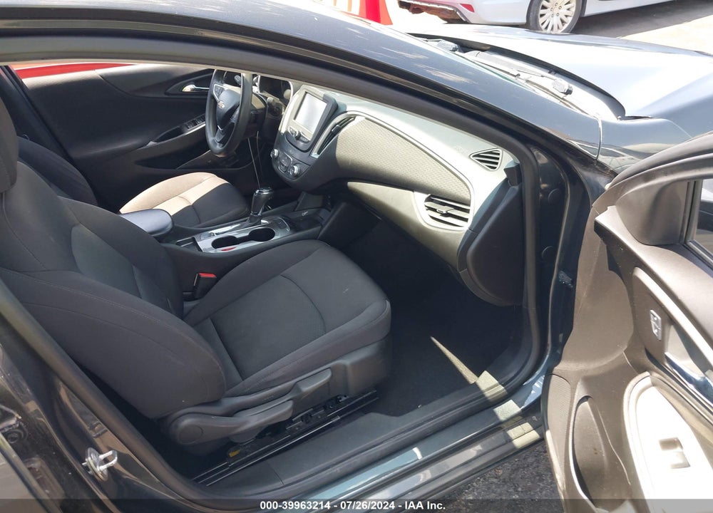 2017 CHEVROLET MALIBU LS VIN: 1G1ZB5ST3HF198211