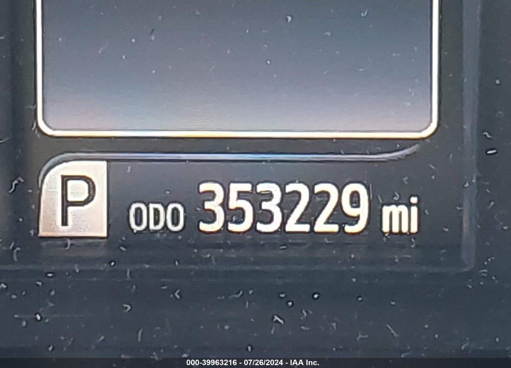 2016 TOYOTA CAMRY SE VIN: 4T1BF1FK0GU153580