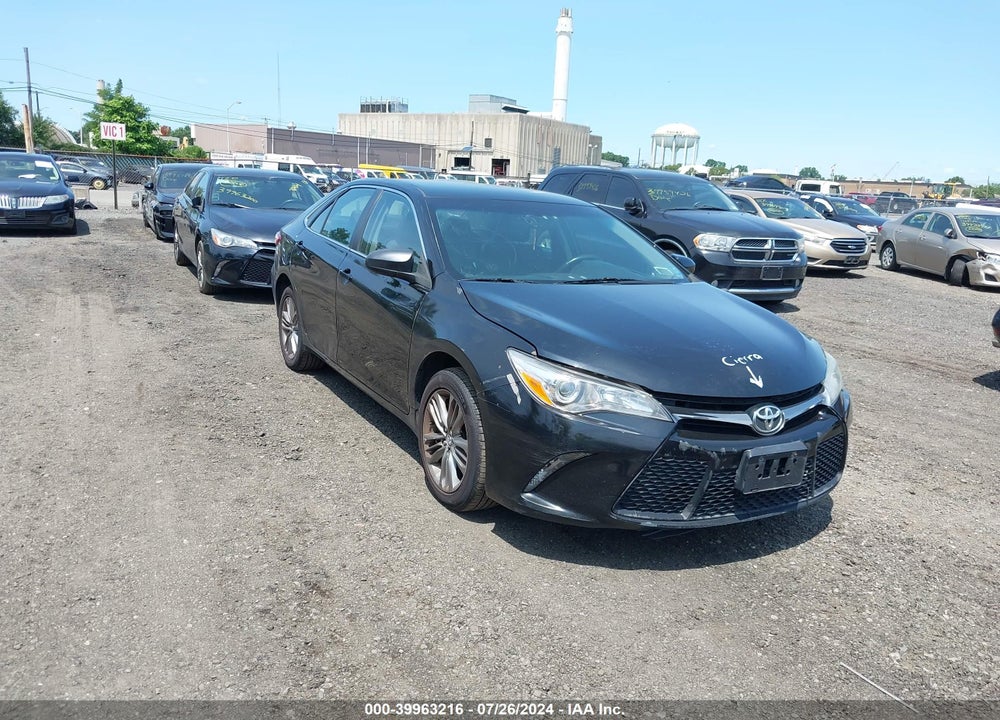 2016 TOYOTA CAMRY SE VIN: 4T1BF1FK0GU153580