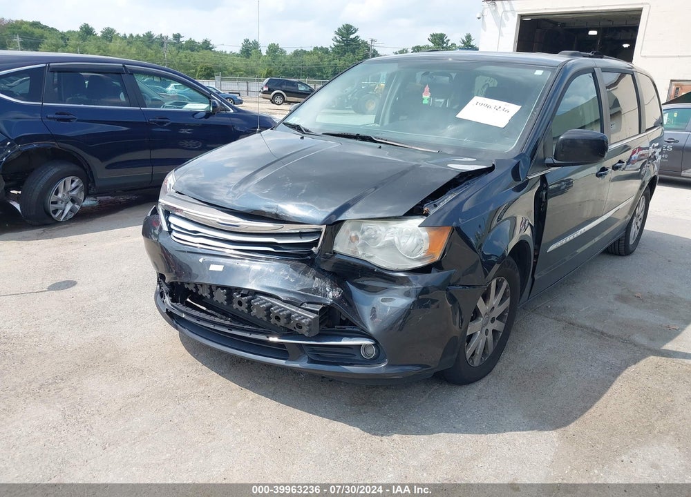 2011 CHRYSLER TOWN & COUNTRY TOURING-L VIN: 2A4RR8DG8BR666755